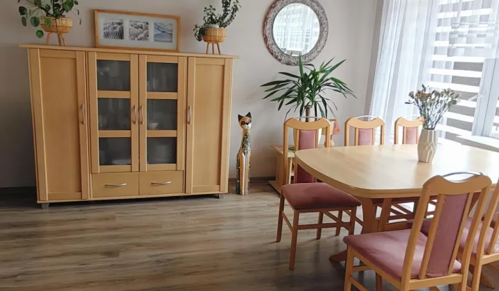 dom szeregowy, 5 pokoi Brzeg, ul. Pierwszej Brygady