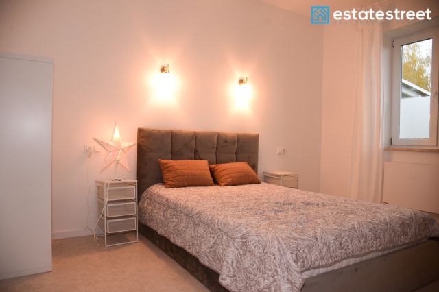 dom wolnostojący, 5 pokoi Jesionka, ul. Prosta. Zdjęcie 16