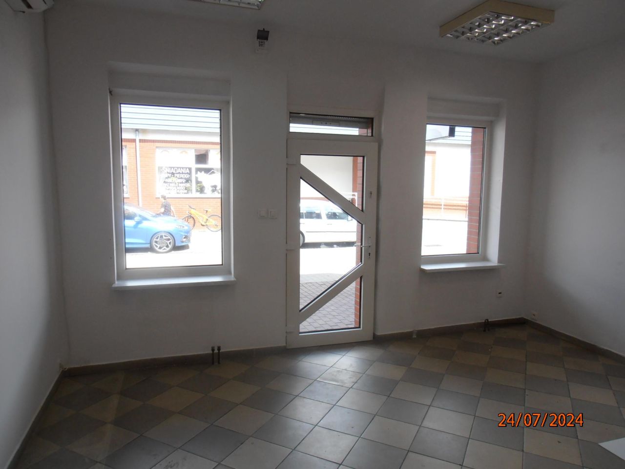 Lokal Jelcz-Laskowice Centrum, ul. Franciszka Żwirki