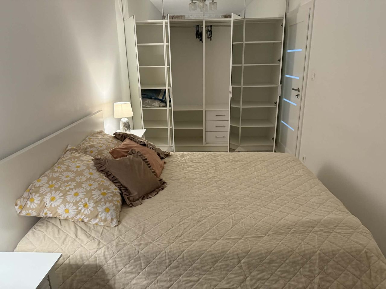 Mieszkanie 3-pokojowe Kraków Stare Miasto, ul. Rakowicka. Zdjęcie 13