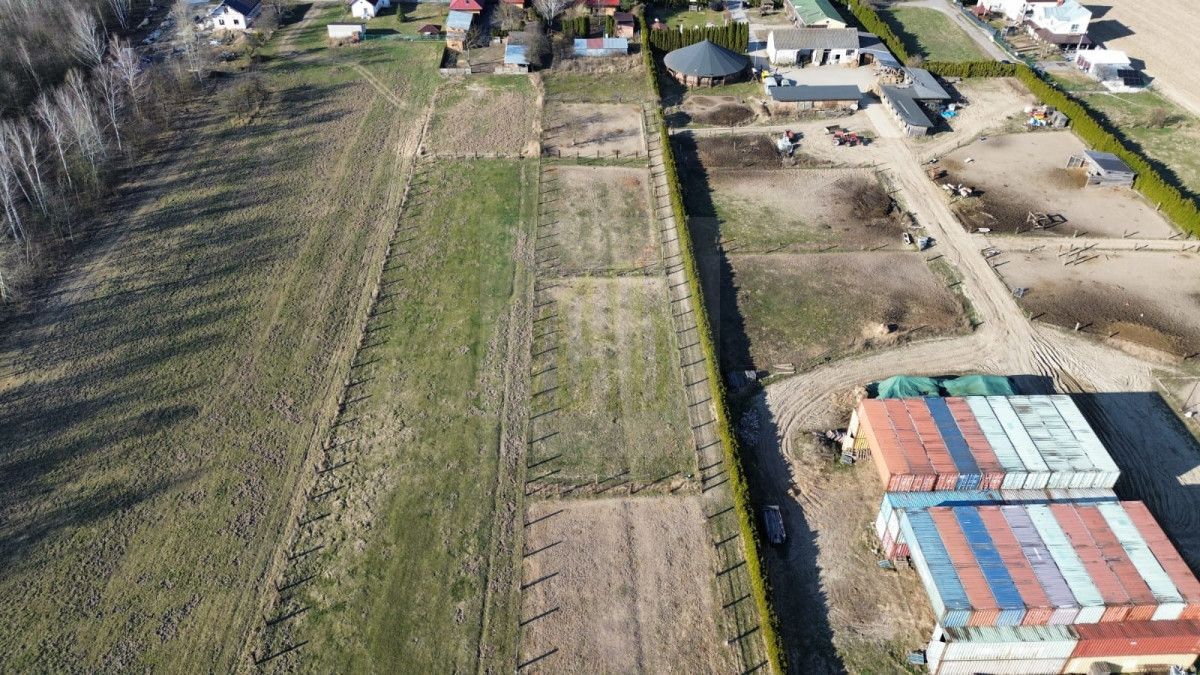 dom wolnostojący, 2 pokoje Terenia. Zdjęcie 10