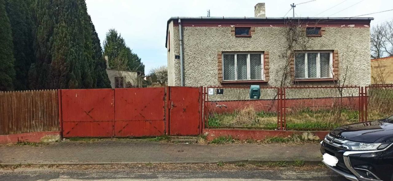 dom wolnostojący, 3 pokoje Kłobuck. Zdjęcie 1