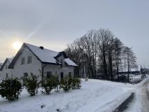 dom wolnostojący, 5 pokoi Bielsko-Biała Komorowice Krakowskie, ul. Kromparecka. Zdjęcie 1