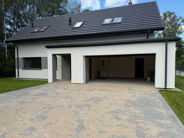 dom wolnostojący, 4 pokoje Złotokłos, ul. 3 Maja. Zdjęcie 1