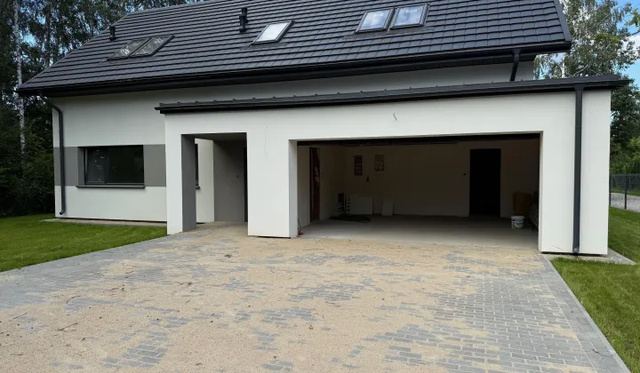 dom wolnostojący, 4 pokoje Złotokłos, ul. 3 Maja