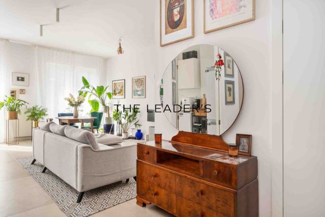 Mieszkanie 3-pokojowe Warszawa Śródmieście, al. Wilanowska. Zdjęcie 3