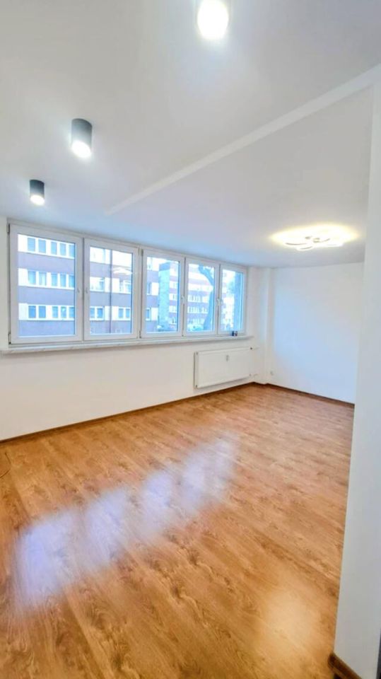 Mieszkanie 3-pokojowe Mikołów, os. Osiedle przy Plantach. Zdjęcie 1