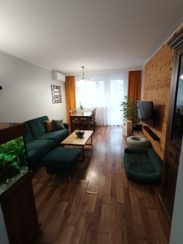 Mieszkanie 3-pokojowe Buk. Zdjęcie 1