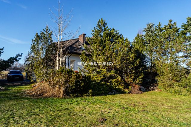 dom, 4 pokoje Lusina, ul. Spacerowa. Zdjęcie 3