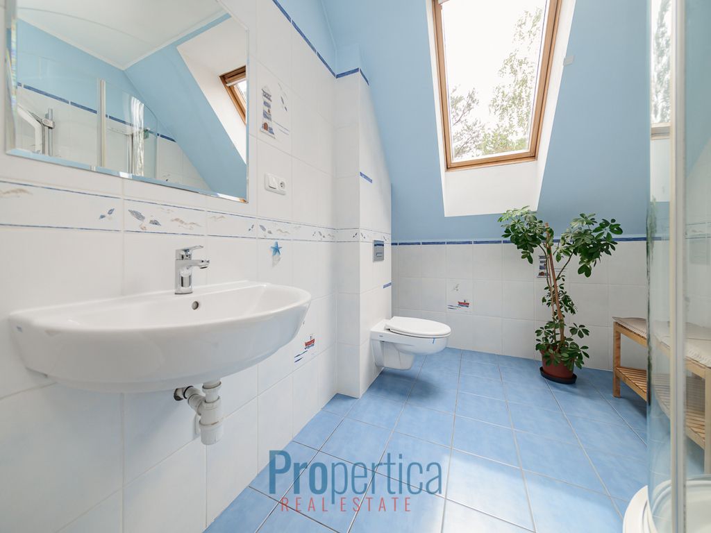 dom wolnostojący, 7 pokoi Warszawa Choszczówka, ul. Brzozowy Zagajnik. Zdjęcie 16