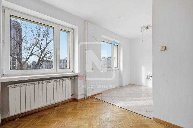 Mieszkanie 3-pokojowe Warszawa Wola, ul. Żelazna. Zdjęcie 4