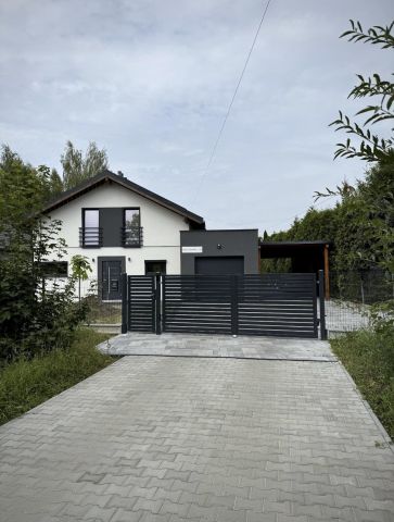 dom wolnostojący, 5 pokoi Rogoźnik, ul. Brzozowa. Zdjęcie 1