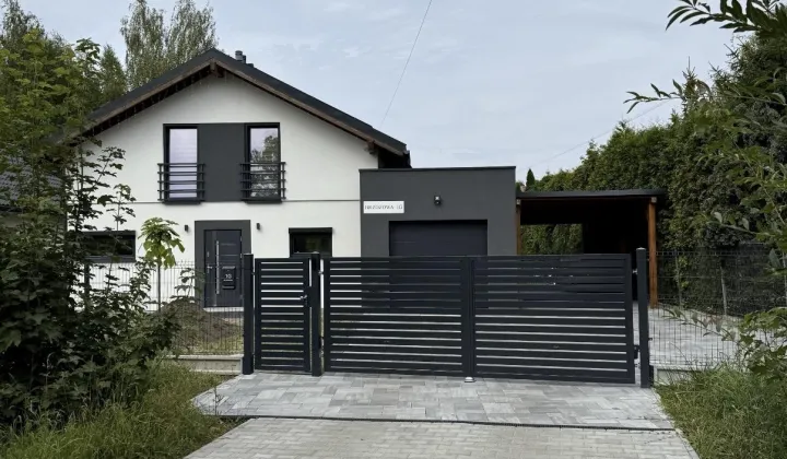 dom wolnostojący, 5 pokoi Rogoźnik, ul. Brzozowa