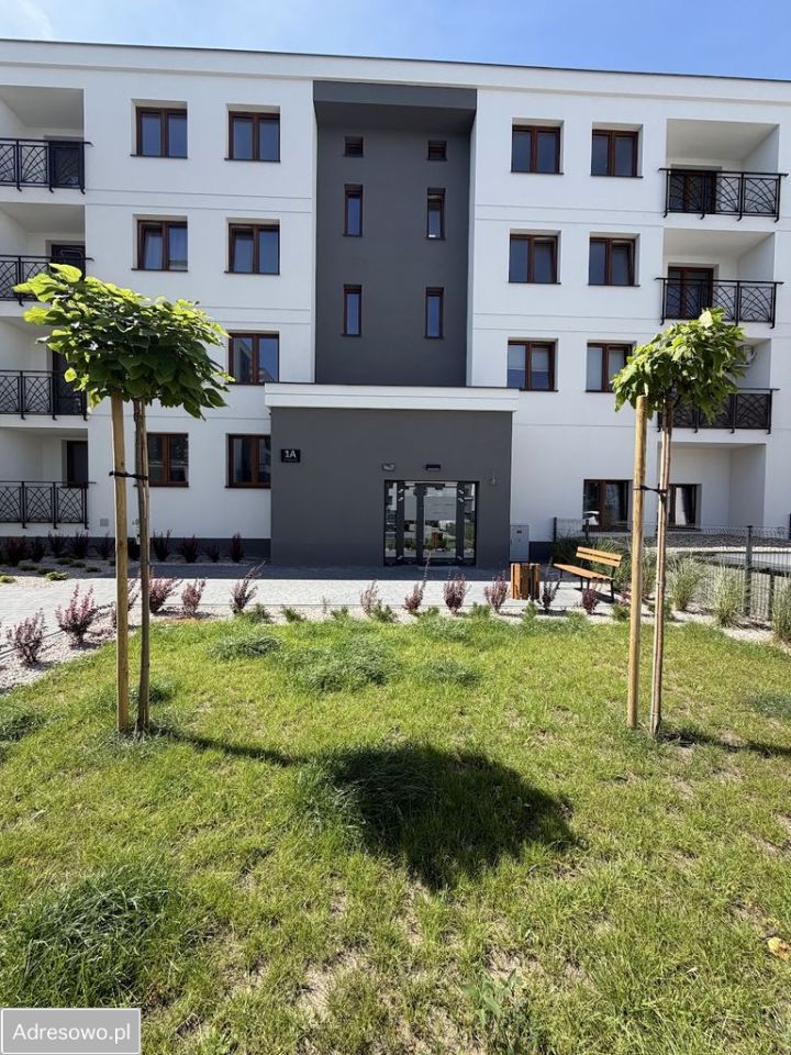 Mieszkanie 3-pokojowe Wyszków Centrum, ul. Zakolejowa. Zdjęcie 1