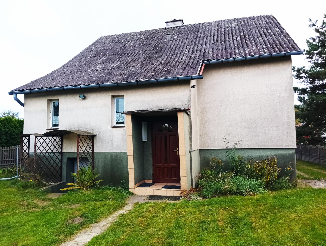 dom wolnostojący, 3 pokoje Zagórze, ul. Piaski. Zdjęcie 1