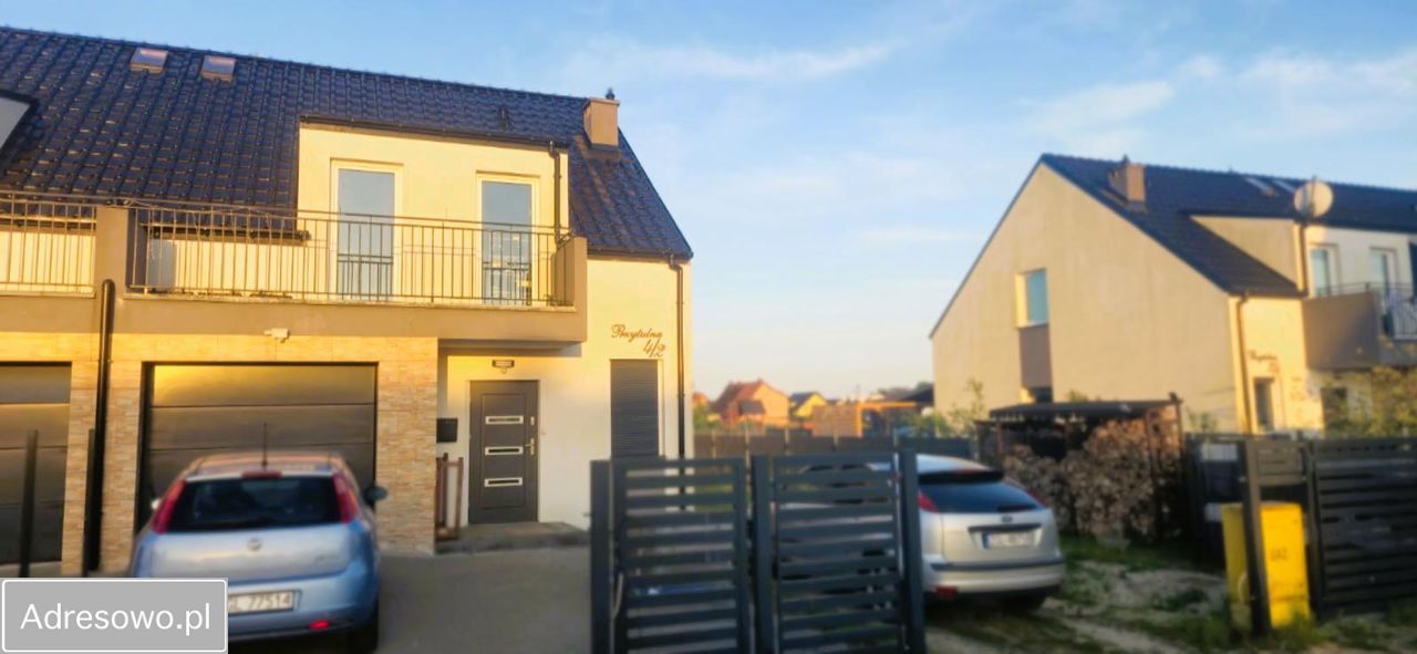 bliźniak, 5 pokoi Białuń, ul. Przytulna