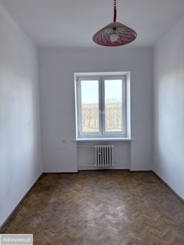 Mieszkanie 3-pokojowe Kraków Nowa Huta, pl. Centralny im. Ronalda Reagana. Zdjęcie 1