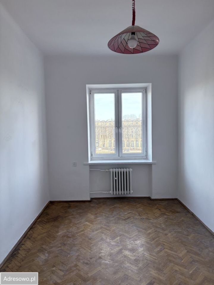 Mieszkanie 3-pokojowe Kraków Nowa Huta, pl. Centralny im. Ronalda Reagana. Zdjęcie 1