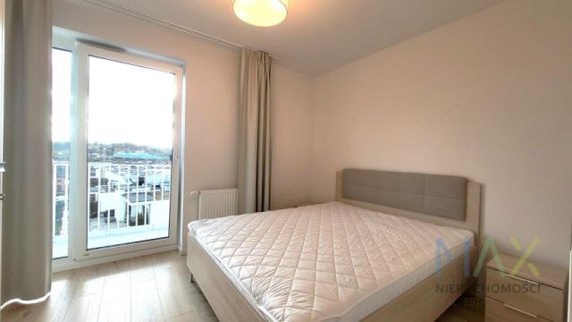 Mieszkanie 3-pokojowe Kraków Zabłocie, ul. Tadeusza Romanowicza. Zdjęcie 4