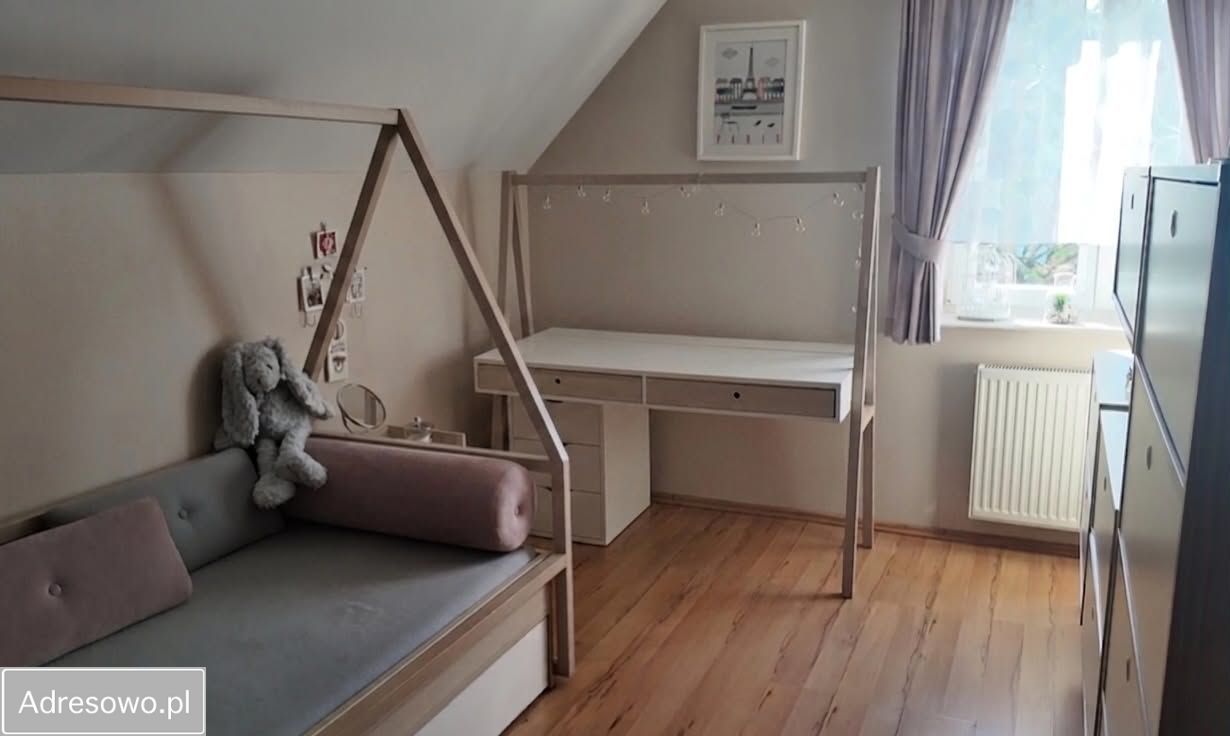 dom wolnostojący, 5 pokoi Sadowa. Zdjęcie 13