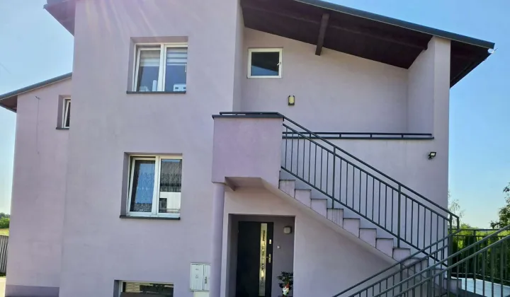 budynek wielorodzinny, 8 pokoi Krasne Jawornik