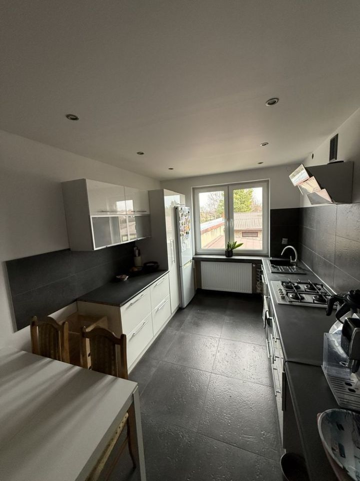 dom wolnostojący Bodzechów. Zdjęcie 3