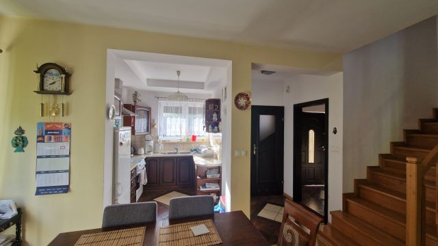 bliźniak, 5 pokoi Bąków, Klonowa. Zdjęcie 4