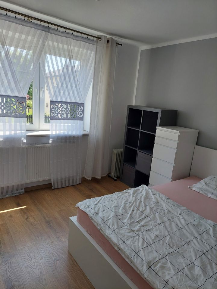 dom wolnostojący, 4 pokoje Dąbrowa Górnicza Tucznawa, ul. Siewna. Zdjęcie 2