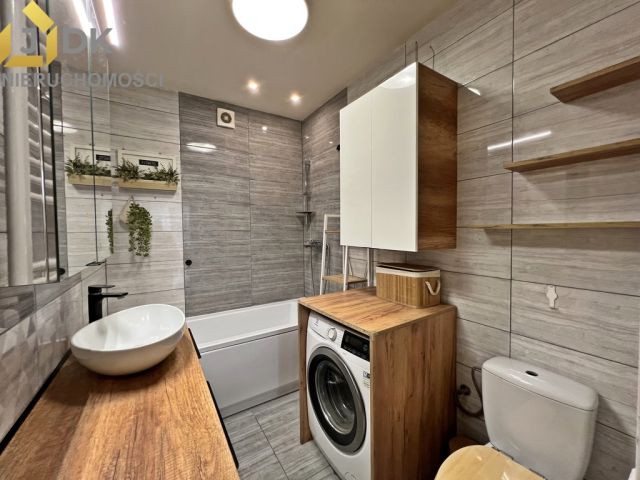 dom wolnostojący, 4 pokoje Czerwonka-Parcel. Zdjęcie 8