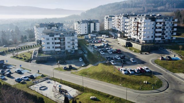 Mieszkanie 3-pokojowe Jelenia Góra Centrum, ul. os. Rakownica. Zdjęcie 1