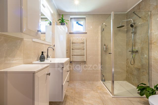 dom wolnostojący, 7 pokoi Szczenurze. Zdjęcie 5