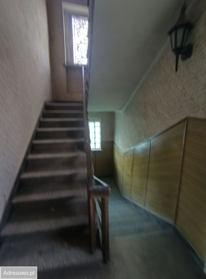 dom wolnostojący, 8 pokoi Ptakowice. Zdjęcie 2