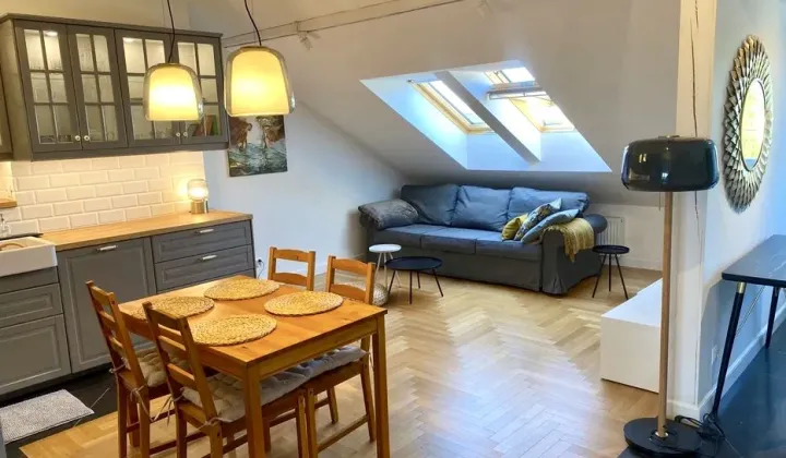 Mieszkanie 5-pokojowe Tłuszcz Centrum, ul. Kościelna