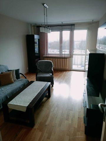 Mieszkanie 3-pokojowe Jelenia Góra Zabobrze, ul. Jana Kiepury. Zdjęcie 1