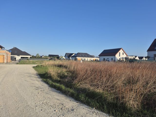 Działka budowlana Sadków. Zdjęcie 3