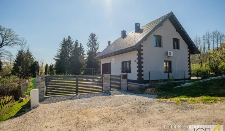 dom wolnostojący, 6 pokoi Skrzyszów
