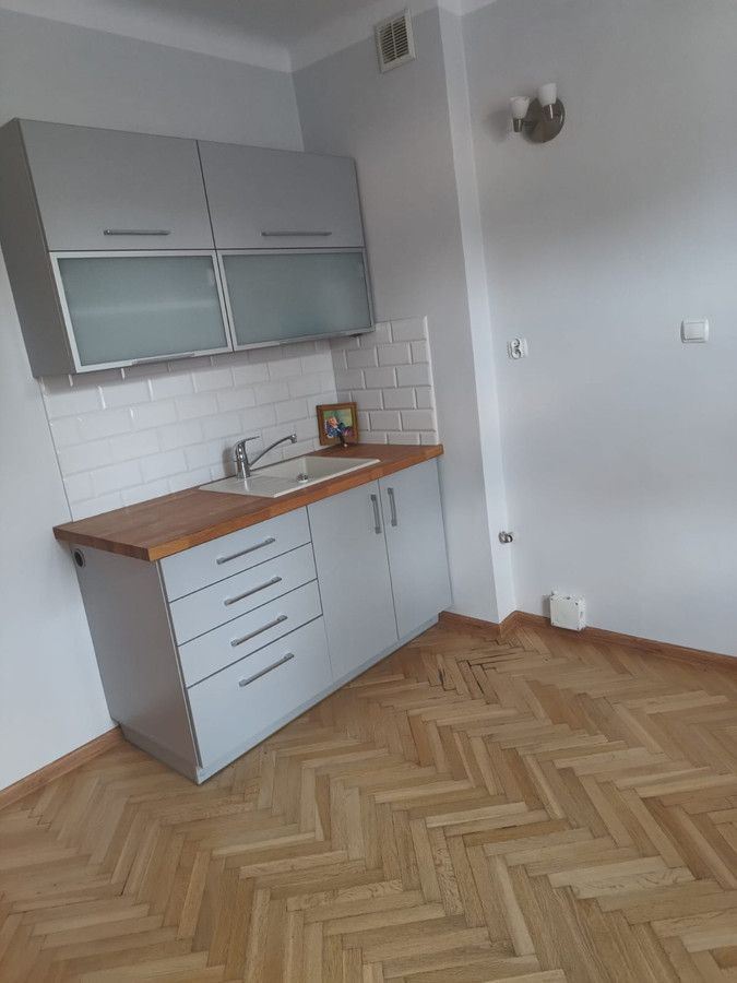 dom wolnostojący, 6 pokoi Skarżysko-Kamienna Bór, ul. Świerkowa. Zdjęcie 26