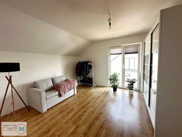 dom wolnostojący, 5 pokoi Brynica. Zdjęcie 8