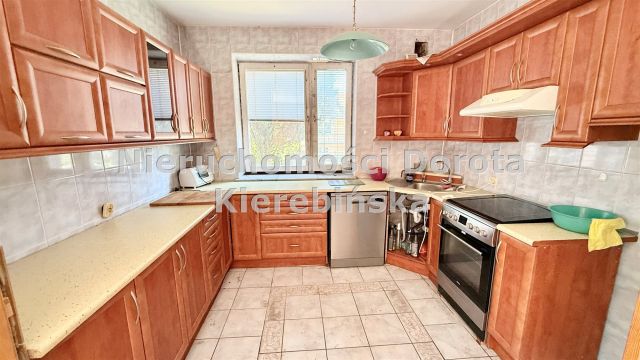 dom wolnostojący, 9 pokoi Ujazd. Zdjęcie 4