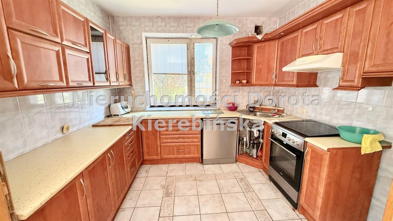 dom wolnostojący, 9 pokoi Ujazd. Zdjęcie 4