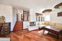 dom szeregowy, 6 pokoi Warszawa Wawer, ul. Jeziorowa. Zdjęcie 3