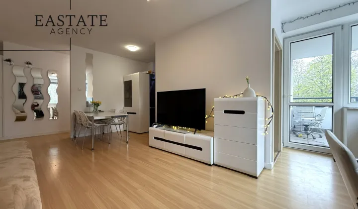 Mieszkanie 4-pokojowe Warszawa Śródmieście, al. 3 Maja