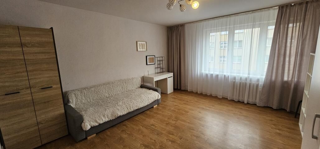 Mieszkanie 1-pokojowe Ruda Śląska Wirek, ul. Jarzębinowa. Zdjęcie 2