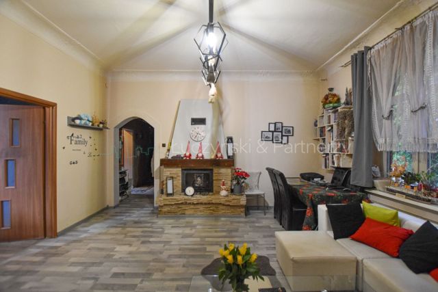 Mieszkanie 4-pokojowe Jelenia Góra. Zdjęcie 4