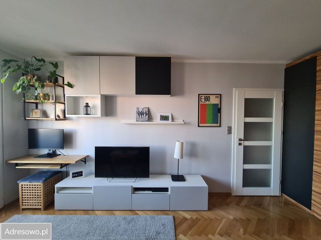 Mieszkanie 3-pokojowe Warszawa Chomiczówka, ul. Pabla Nerudy. Zdjęcie 1