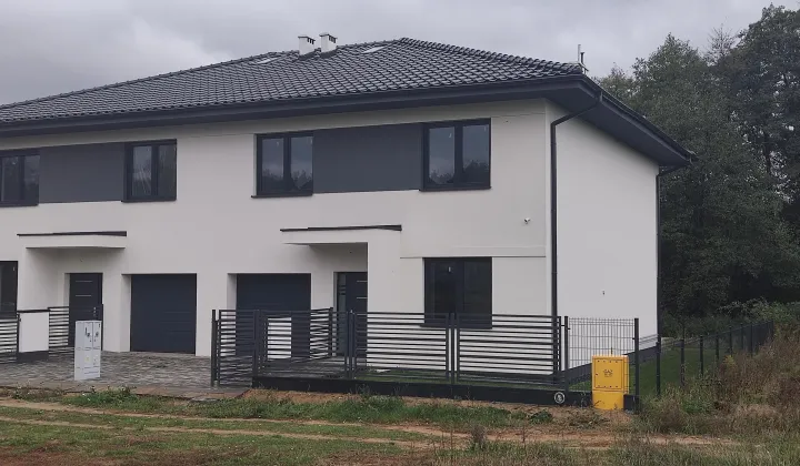 bliźniak, 5 pokoi Poznań Ławica, ul. Perzycka