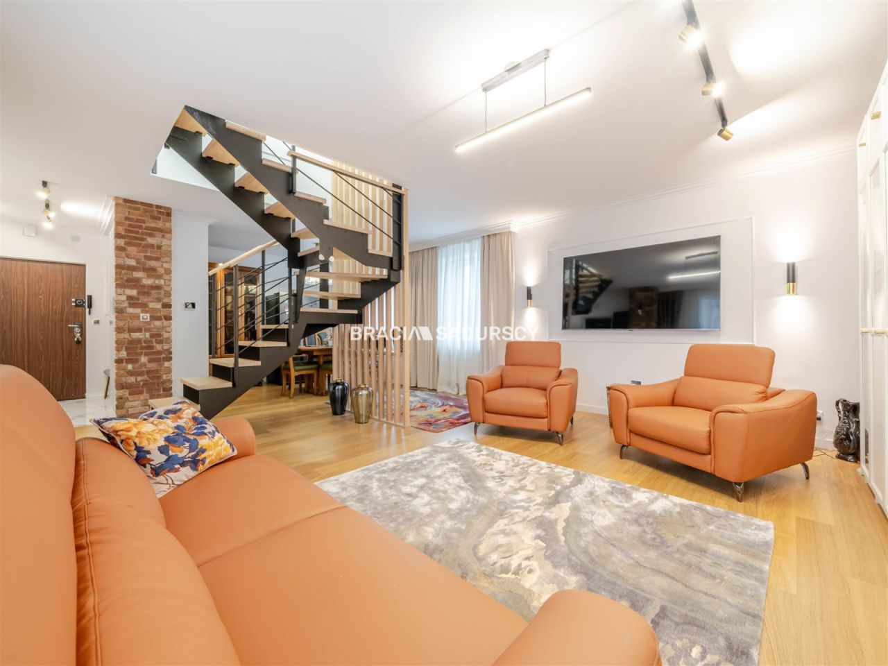 Mieszkanie 4-pokojowe Kraków Kozłówek, ul. prof. Tadeusza Seweryna. Zdjęcie 2