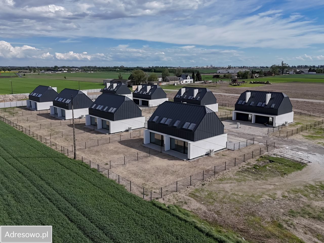 bliźniak, 4 pokoje Zielniczki. Zdjęcie 1