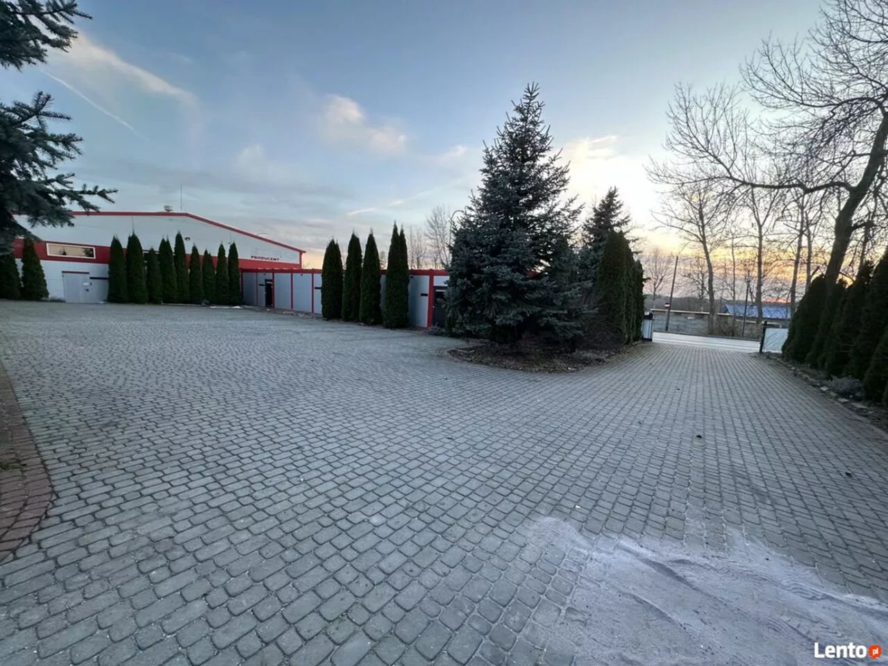 Biuro Tarnobrzeg, ul. Strefowa. Zdjęcie 2