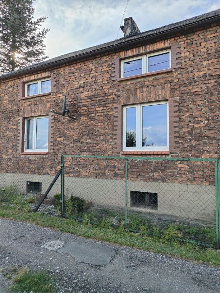dom wolnostojący Książenice, ul. Klimka. Zdjęcie 4